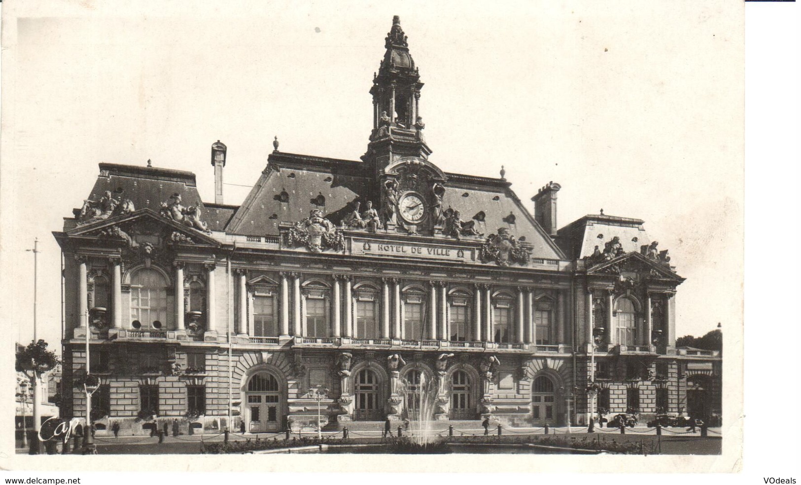 (37) Indre Et Loire - CPA - Tours - Hôtel De Ville - Tours