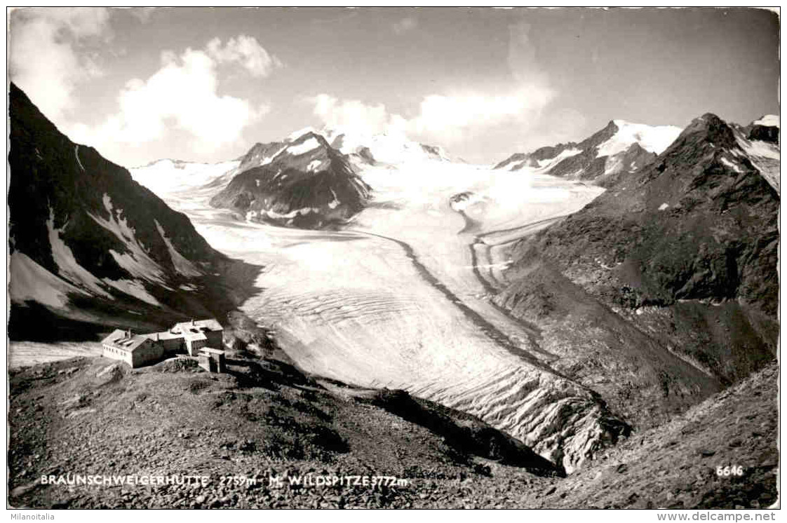 Braunschweigerhütte Mit Wildspitze (6646) - Pitztal