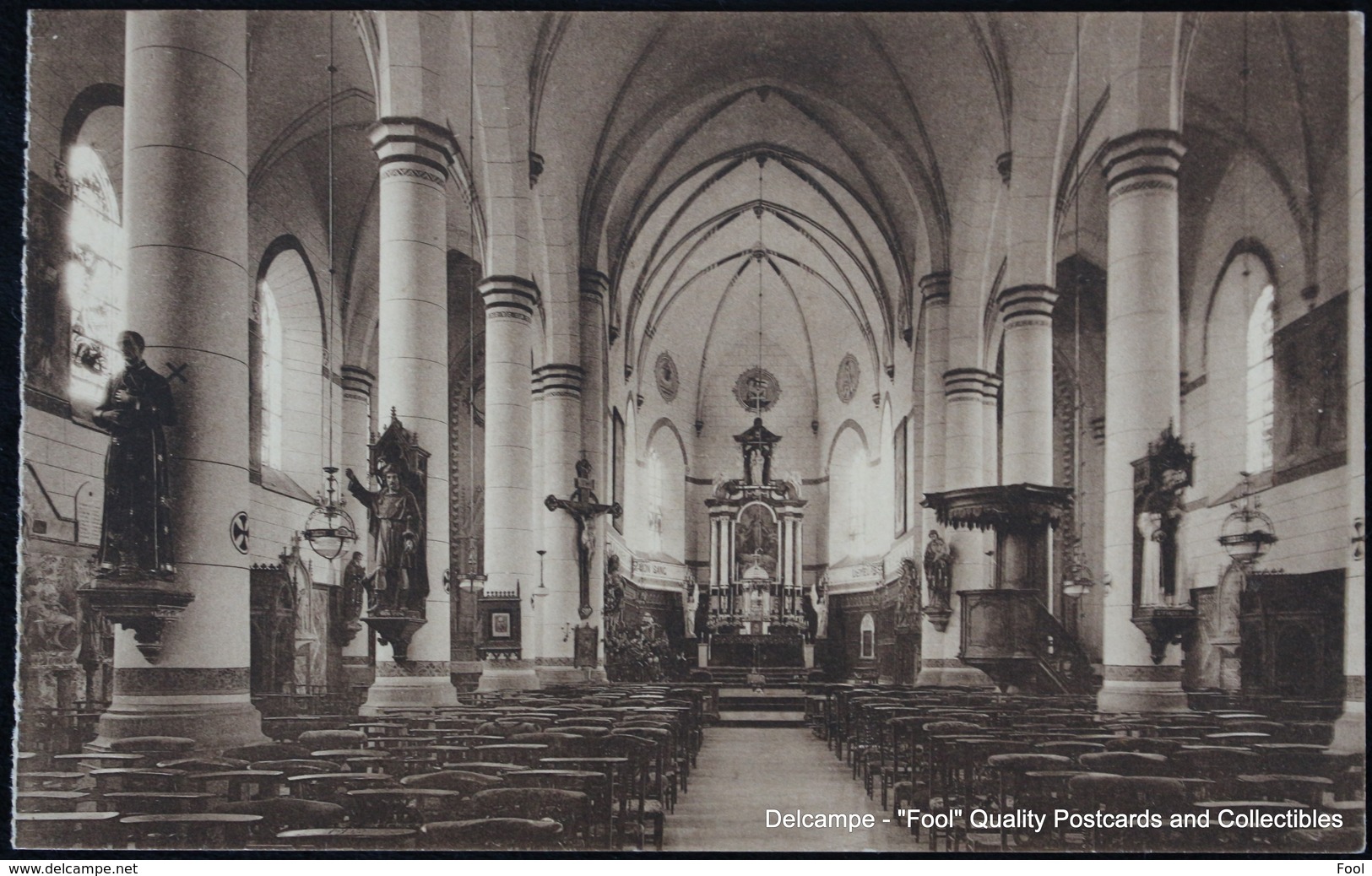 Sombreffe - Eglise Intérieur - Sombreffe