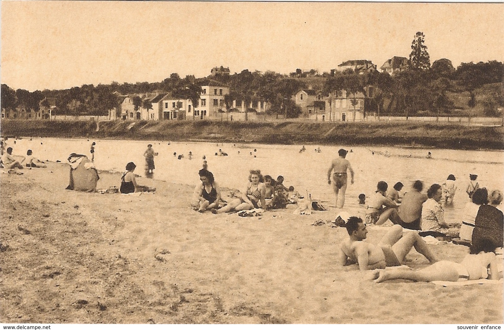 CPA La Charité Sur Loire La Plage  58 Nièvre - La Charité Sur Loire