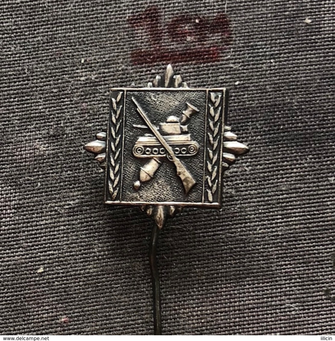 Badge (Pin) ZN006825 - Military (Army) Academy Yugoslavia - Militaria