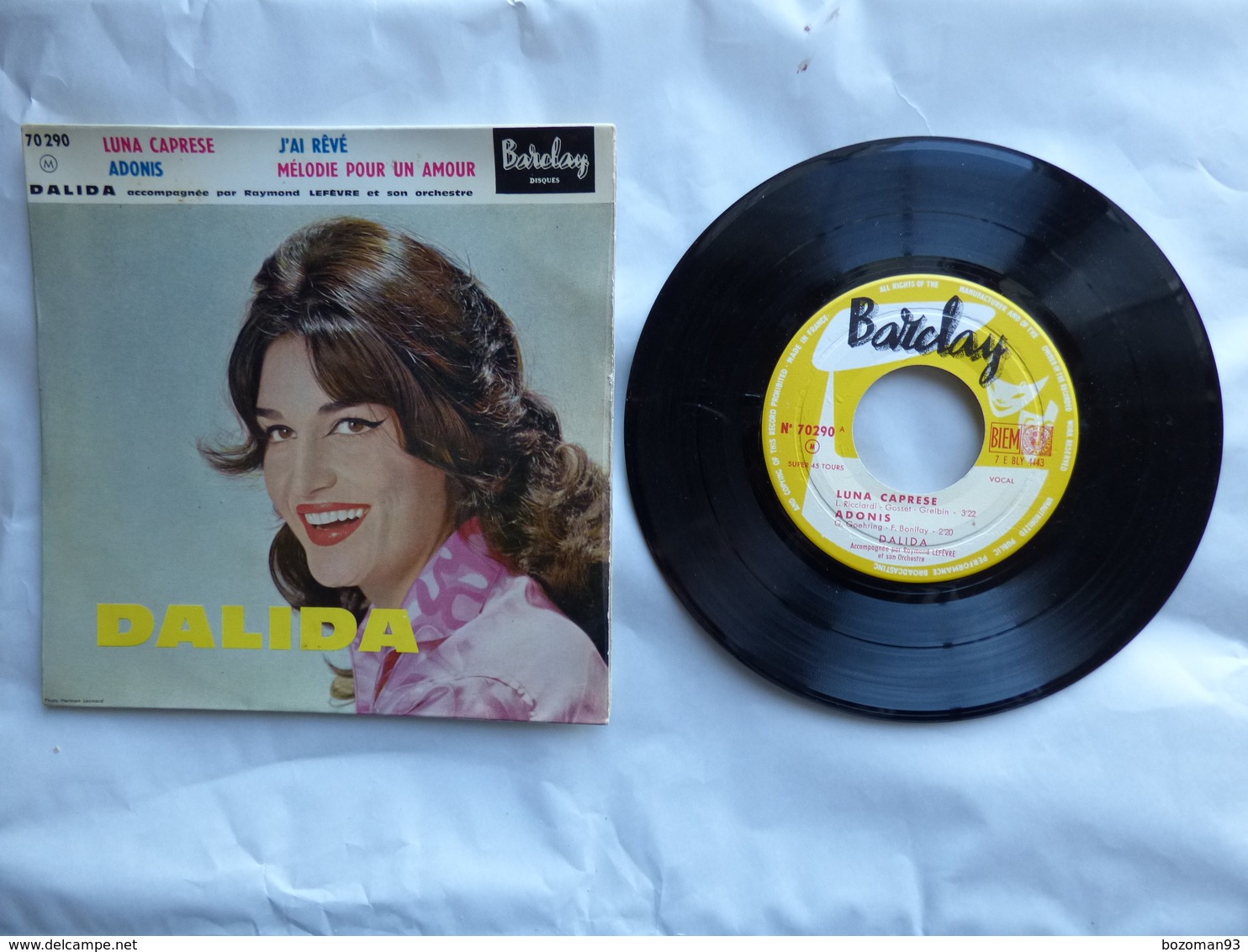 EP 45 T  DALIDA  LABEL  BARCLAY  70290 LUNA CAPRESE - Disco, Pop