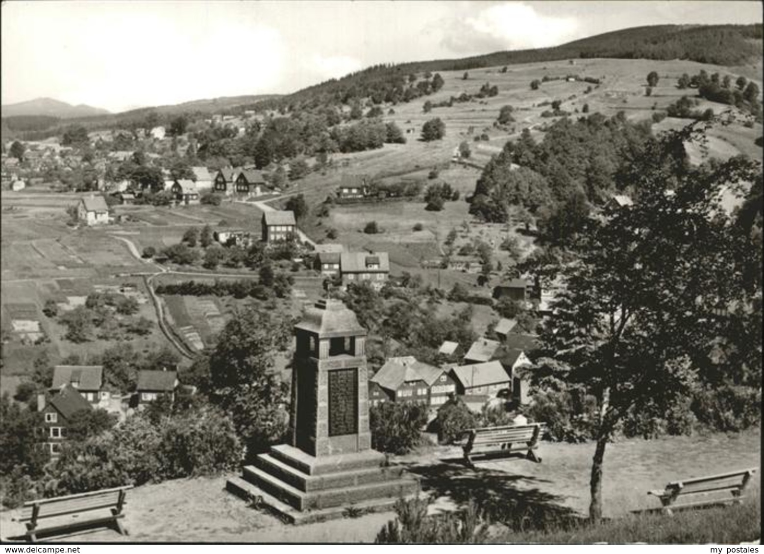 Goldlauter-Heidersbach Ehrenmal - Suhl