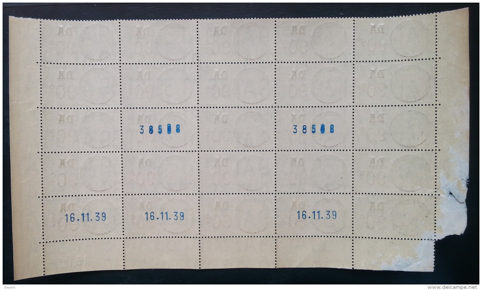 Planche 25 Timbres Fiscaux - SURCHARGE DA 90c - Coin Daté 16.11.1939 - Neufs - Zegels