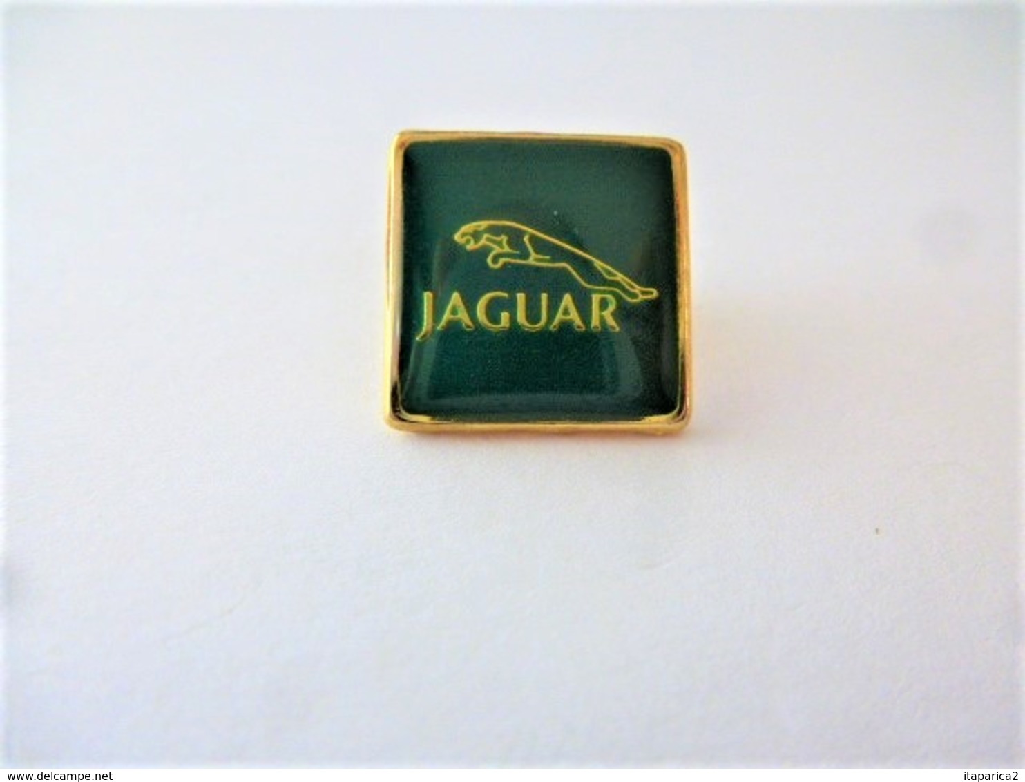 PINS AUTOMOBILES  JAGUAR LOGO / 33NAT - Jaguar