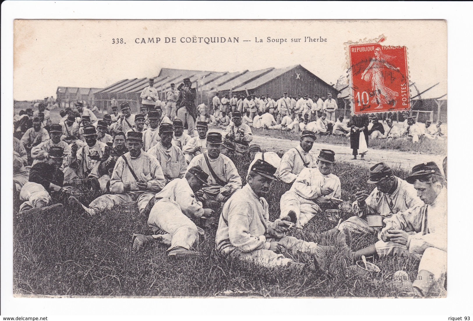 338 - Camp De Coëtquidam- La Soupe Sur L'herbe - Guer Cötquidan