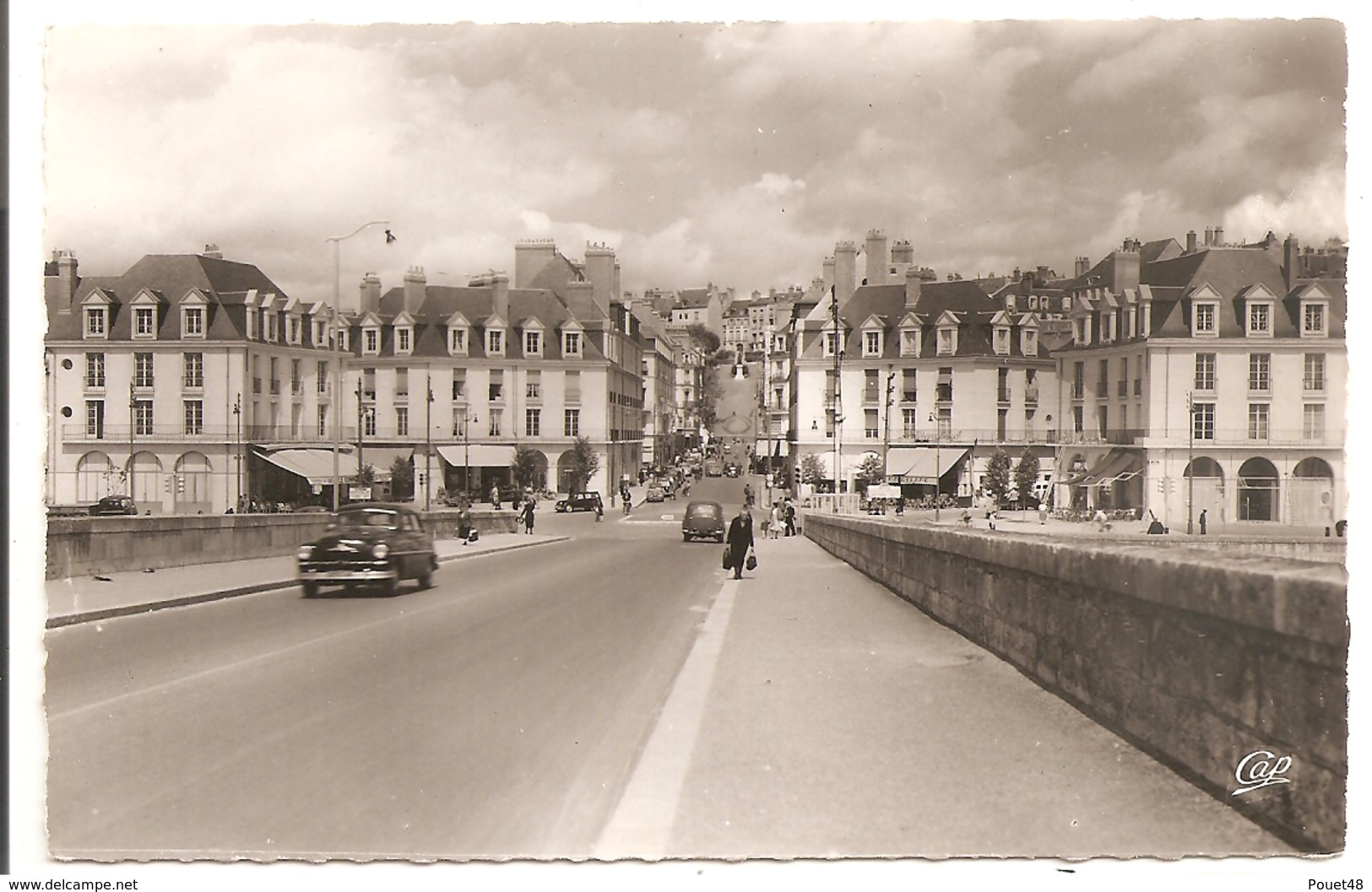 41 - BLOIS - Rue Denis Papin. - Blois