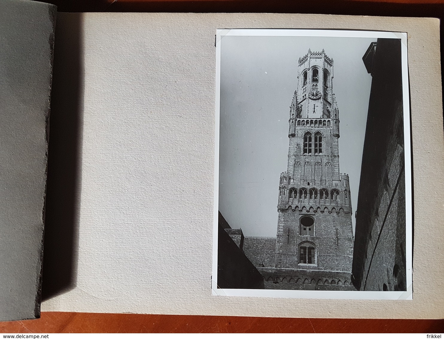 Fotoalbum (20 x 28 cm) Brugge Bruges 1950 met 16 mooie fotos van Brugge (13 x 18 cm) foto album