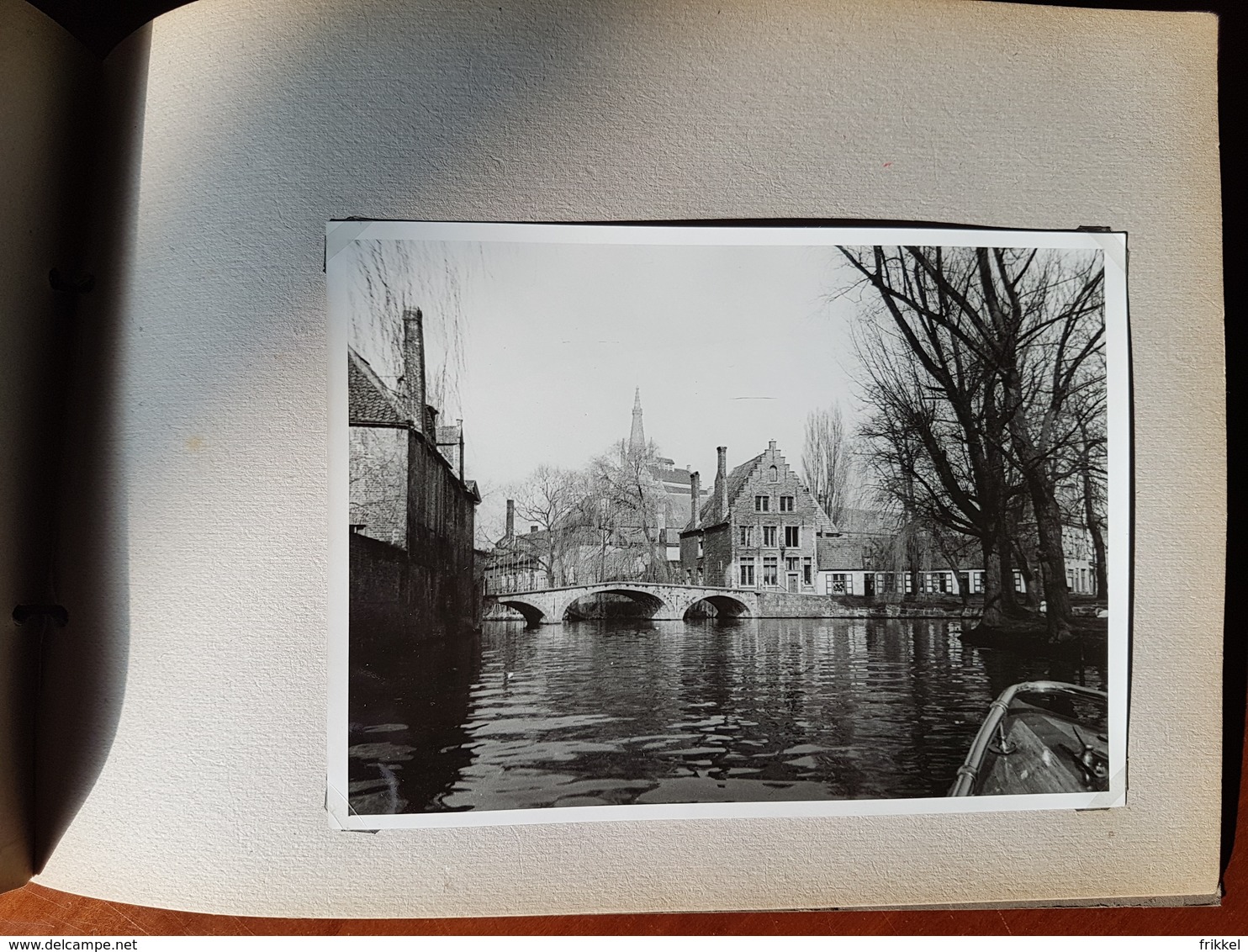 Fotoalbum (20 x 28 cm) Brugge Bruges 1950 met 16 mooie fotos van Brugge (13 x 18 cm) foto album