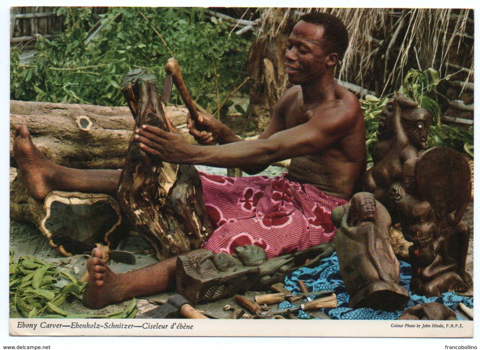 AFRICA - EBONY CARVER (PUBL. JOHN HINDE) / CIRCULATED FROM SIERRA LEONE - 1974 - Sierra Leone