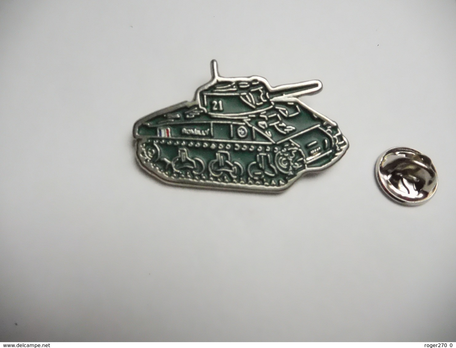 Beau Pin's En Relief , Armée Militaire , Char Blindé Romilly ; Adjudant Henri Caron - Armee