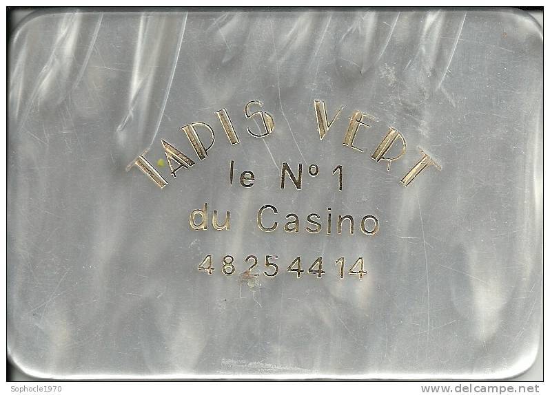 FRANCE - PLAQUE DE CASINO - TAPIS VERT - N°1 Du CASINO - NACRE - VALEUR 10 000 - Format 70 X 100 - Poids 50 à 100 G - Casino