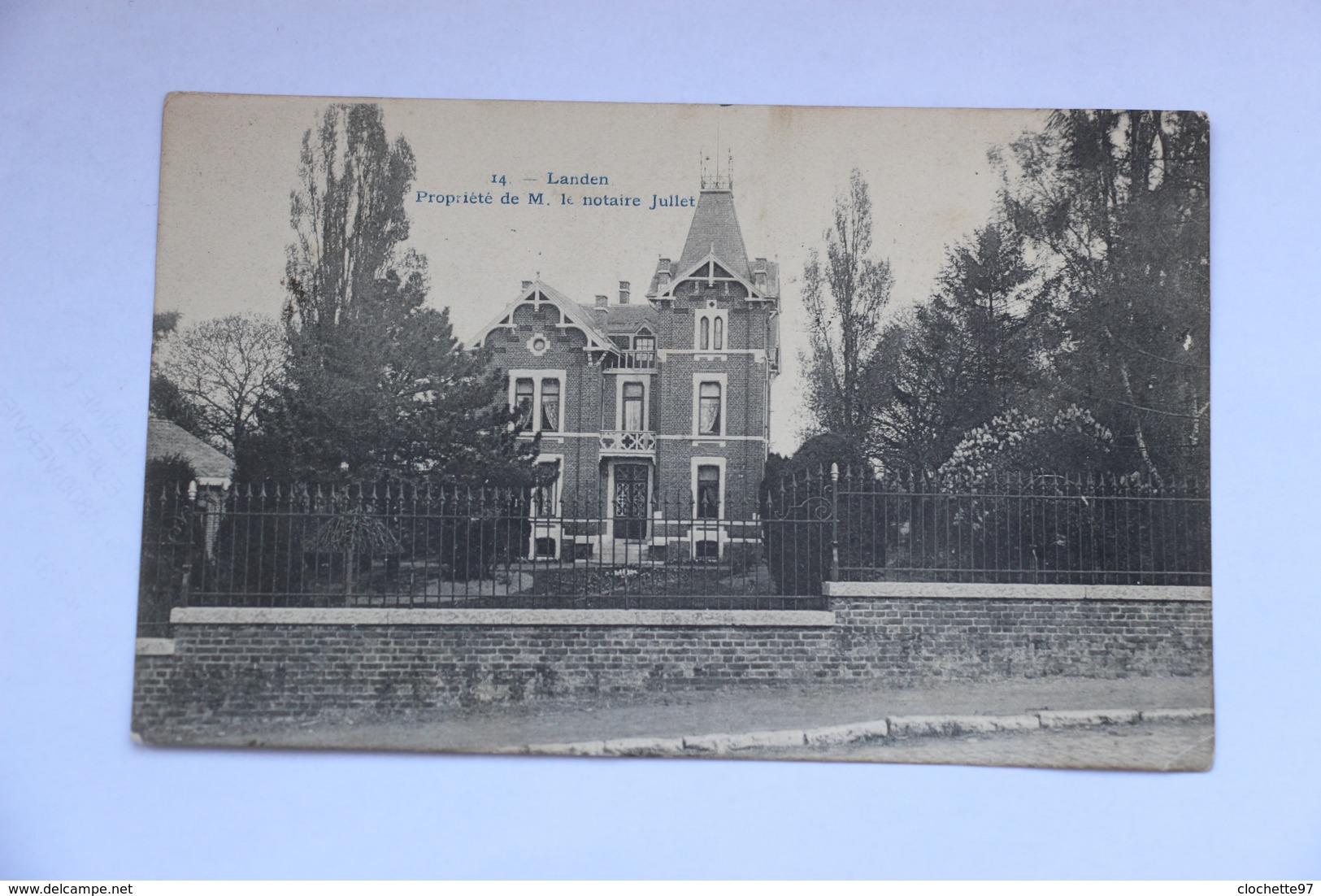 A 638 - Landen Propriété De M. Le Notaire Jullet - Landen