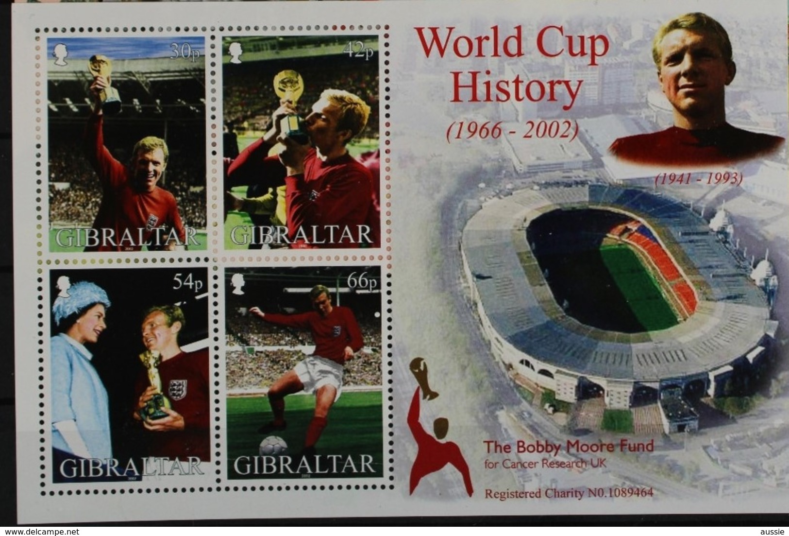 Gibraltar 2002 Yvertnr Bloc 50 ** MNH  Cote 10,00 Euro Sport Football Voetbal Soccer - Gibraltar