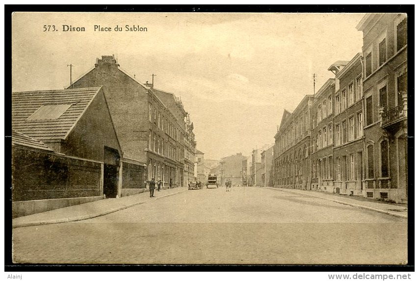 CP   Dison   ---    Place Du Sablon  --   Animé Avec Fiacre - Dison