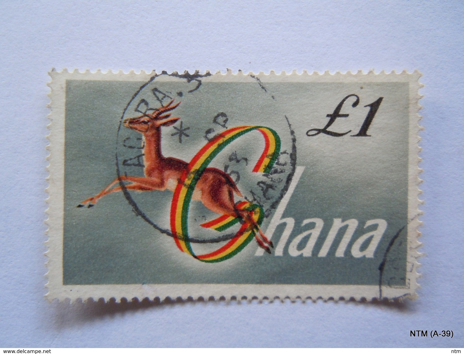 GHANA 1959, 1 Pound Stamp Showing Deer In Action. SG 225a. Used. - Ghana (1957-...)