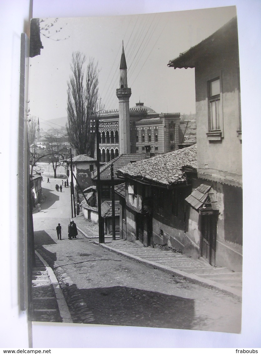 BOSNIE HERZEGOVINE - SARAJEVO - LOT DE 4 CARTES - BASCARSIJA / GESAMTANICHT / PANORAMA / ALIFAKOVAC