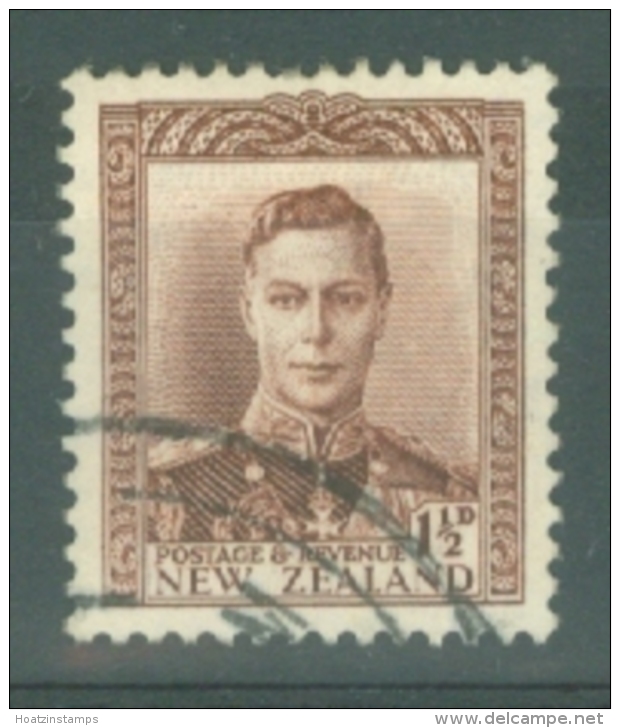 New Zealand: 1938/44   KGVI    SG607   1&frac12;d   Purple-brown    Used - Used Stamps