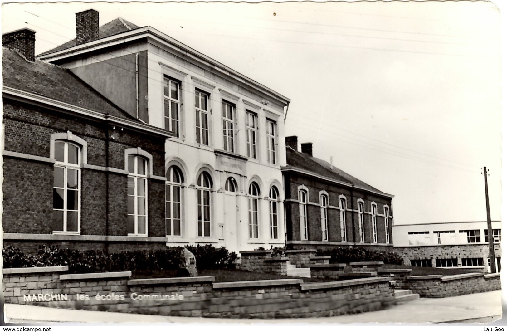 Marchin. Les écoles Communales - Marchin