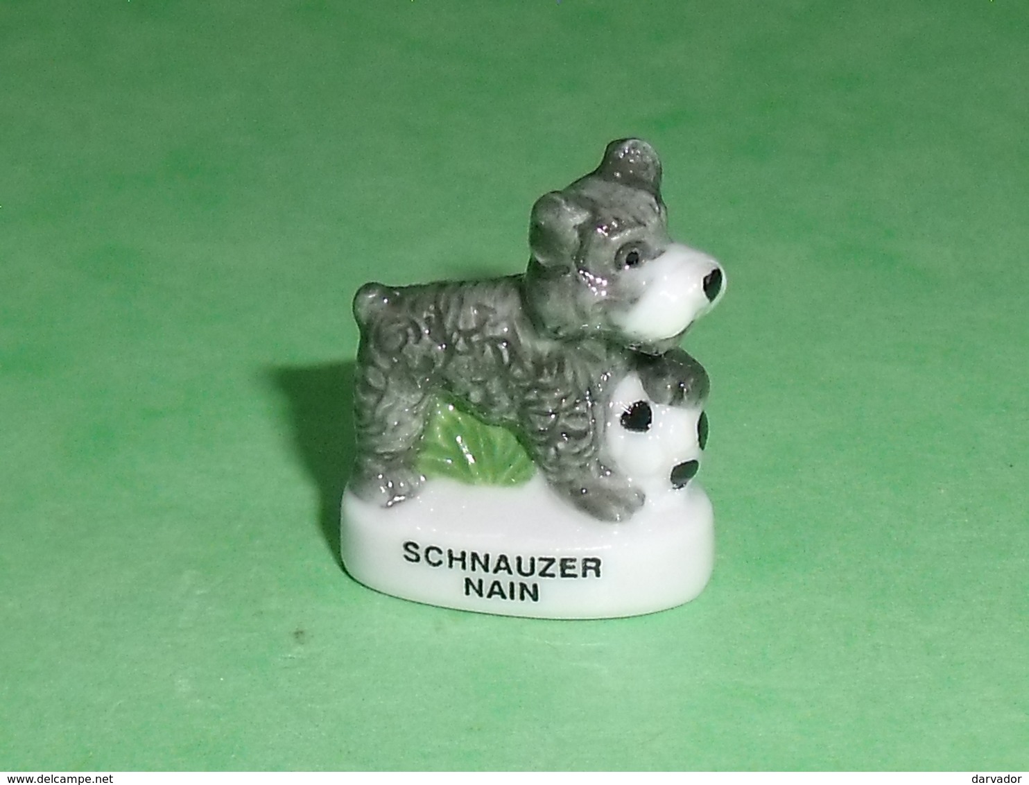 Fèves / Fève / Animaux : Chien , Schnauzer Nain      T174 - Animaux