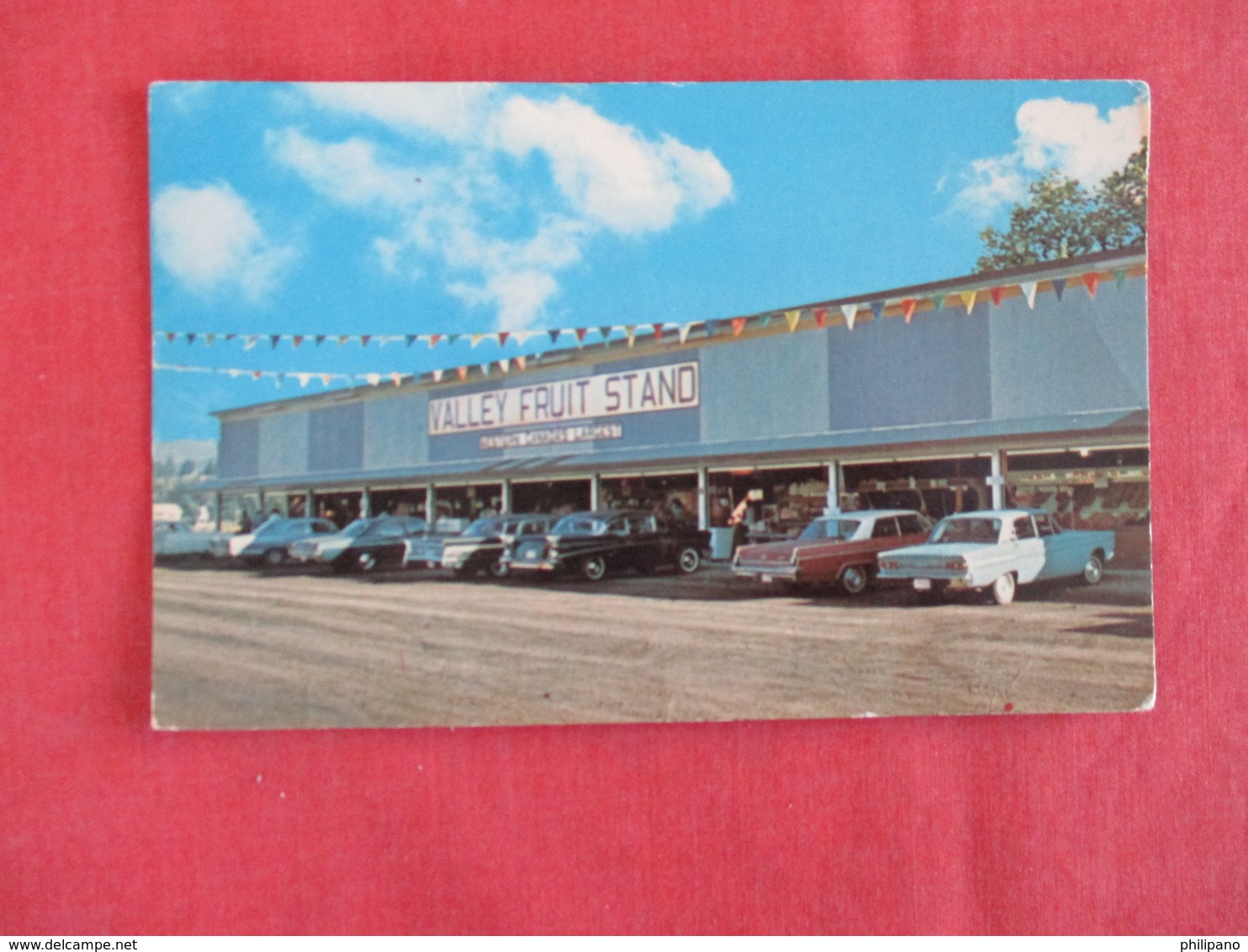 >  Valley Fruit Stand    Kelowna  British Columbia >  --ref 2926 - Kelowna