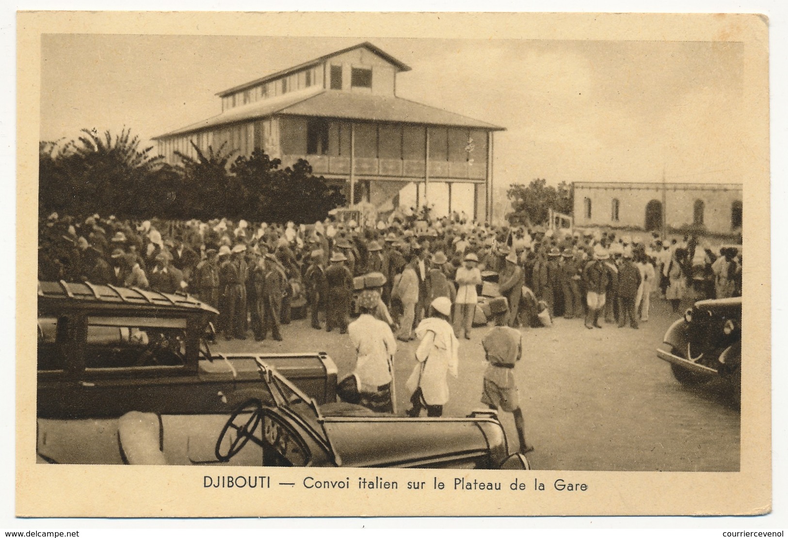 CPA - DJIBOUTI - Convoi Italien Sur Le Plateau De La Gare - Dschibuti