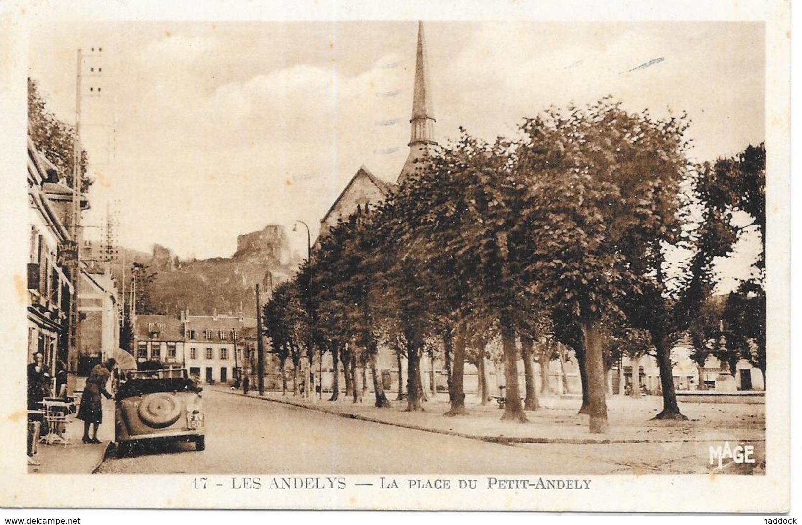 LES ANDELYS: LA PLACE DU PETIT ANDELY - Les Andelys