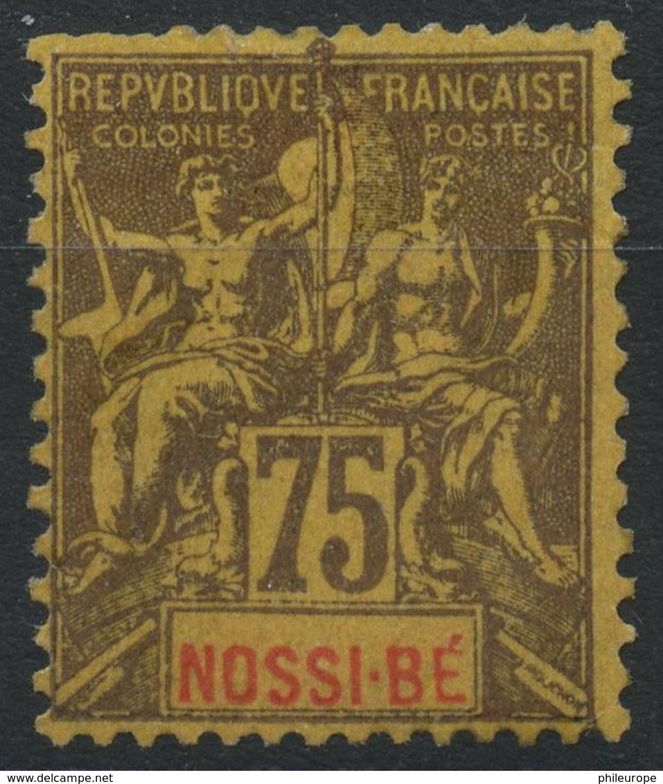 Nossi-Be (1894) N 38 * (charniere) (Dent Manquante En Haut A Gauche) - Neufs