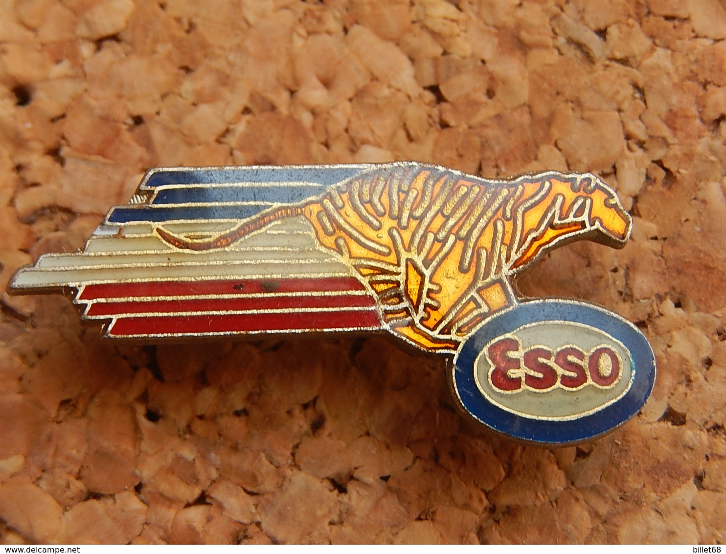 Pin's -  ESSO - Fuels