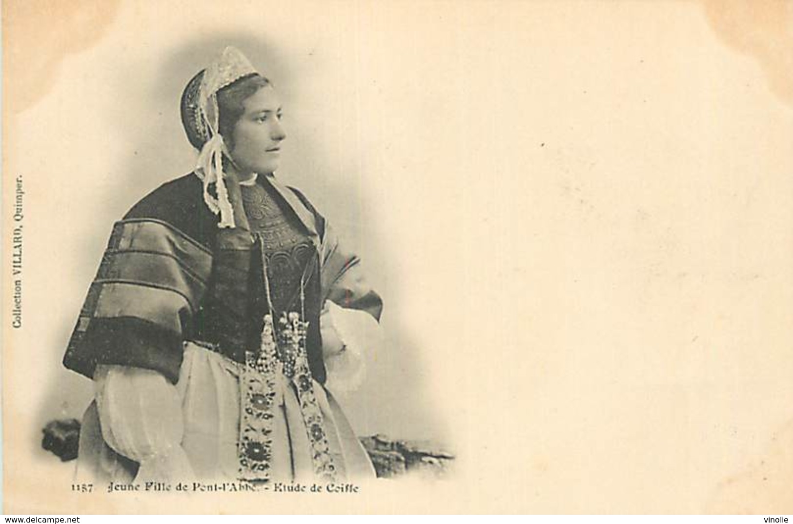 PIE-R-18-2123 : CARTE PRECURSEUR. PONT-L'ABBE. JEUNE FILLE EN COSTUME - Pont L'Abbe