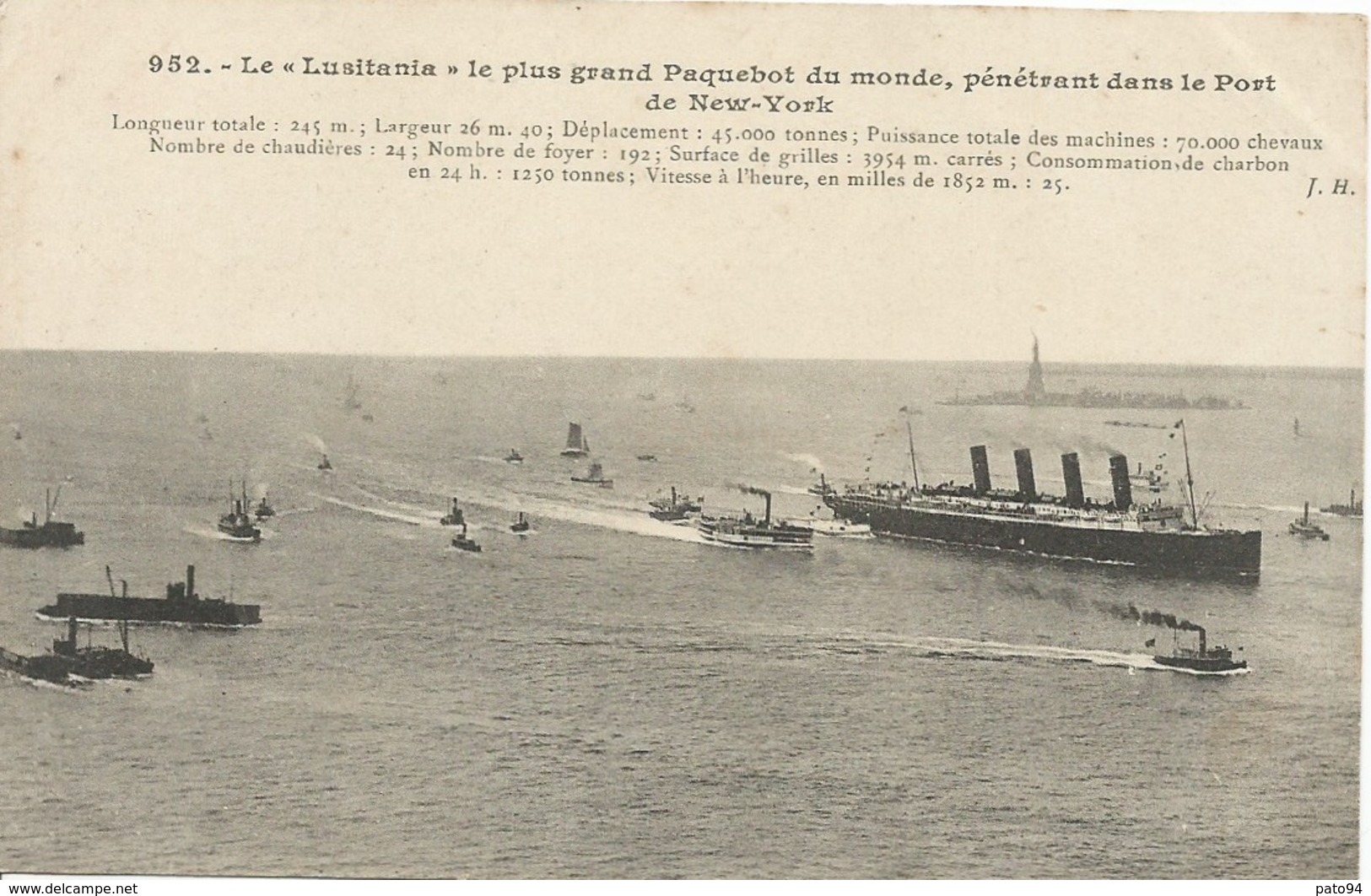 Le  Paquebot  " LUSITANIA "   Dans  Le  Port  De  New-York - Piroscafi