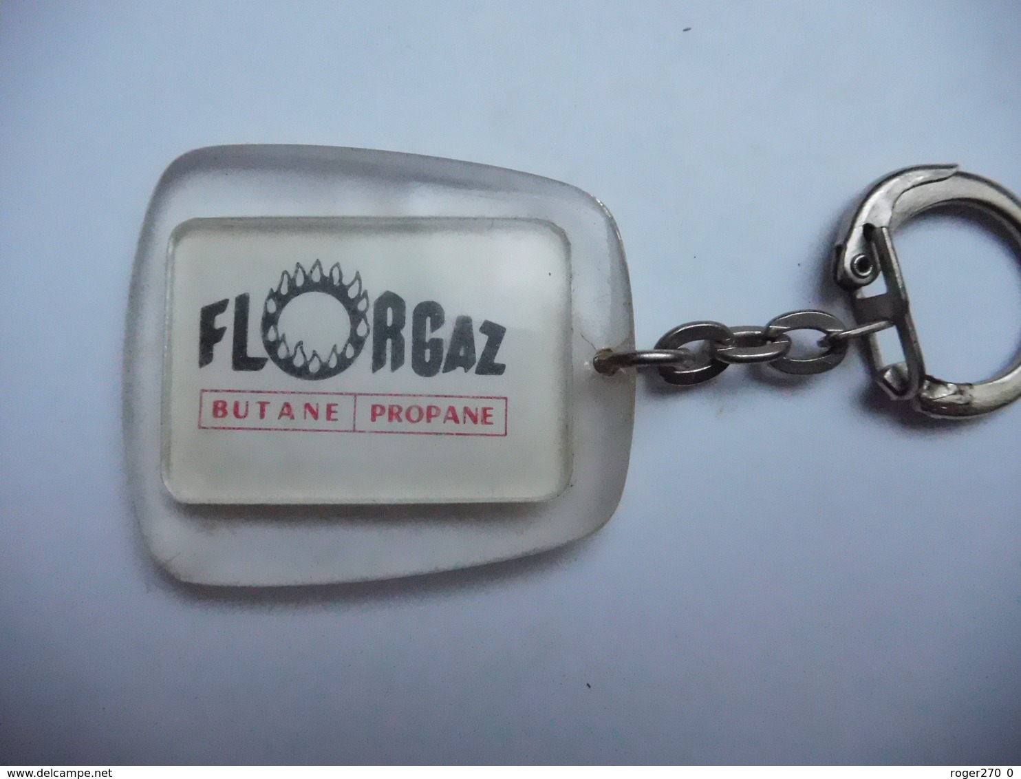 Beau Porte Clés , Florgaz Butane Propane , Auto Decauville 1901 - Key-rings