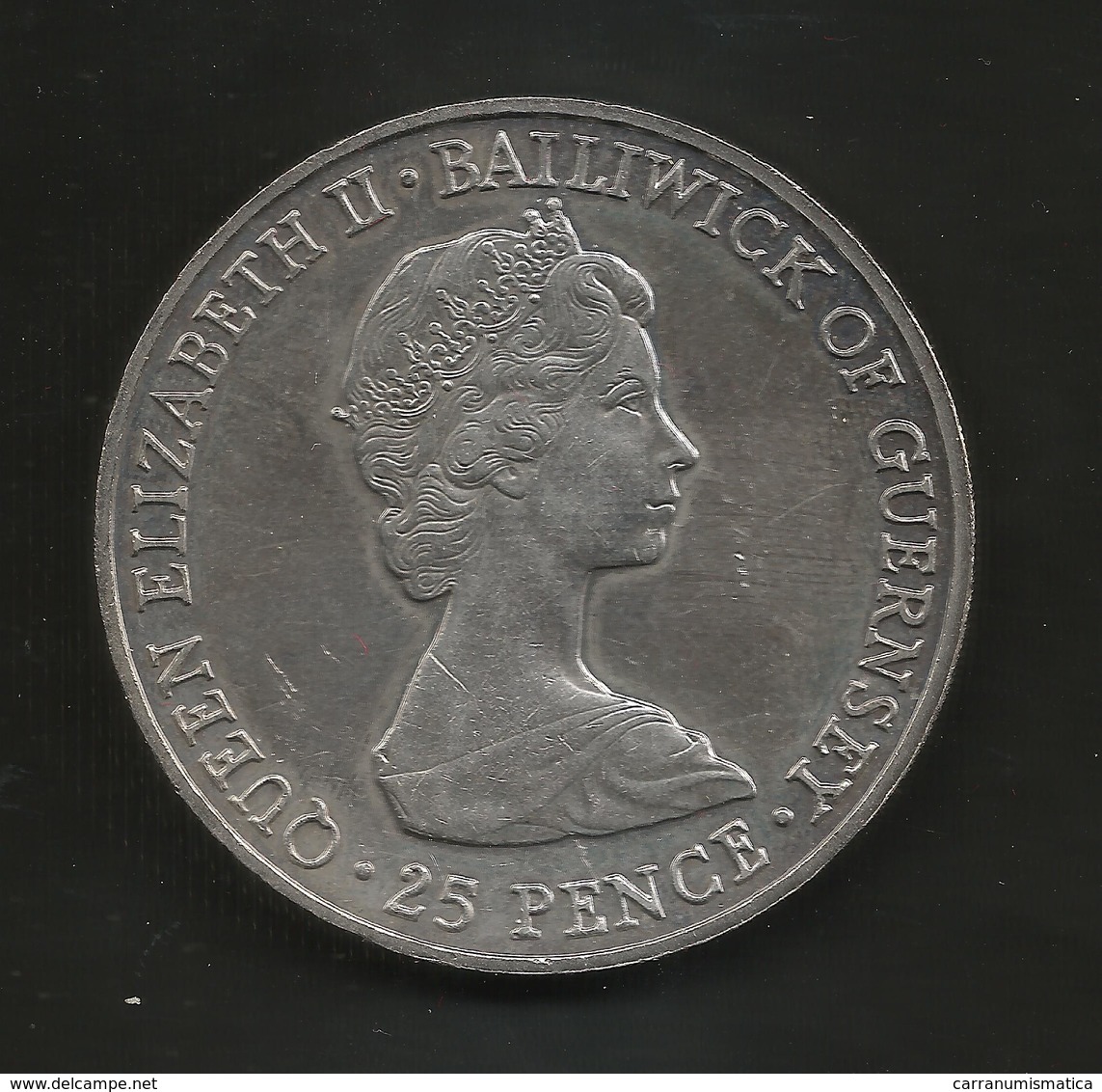 GUERNSEY - 25 PENCE - Queen Mother 80th Birthday ( 1900 - 1980 ) / Queen Elizabeth II - Guernesey