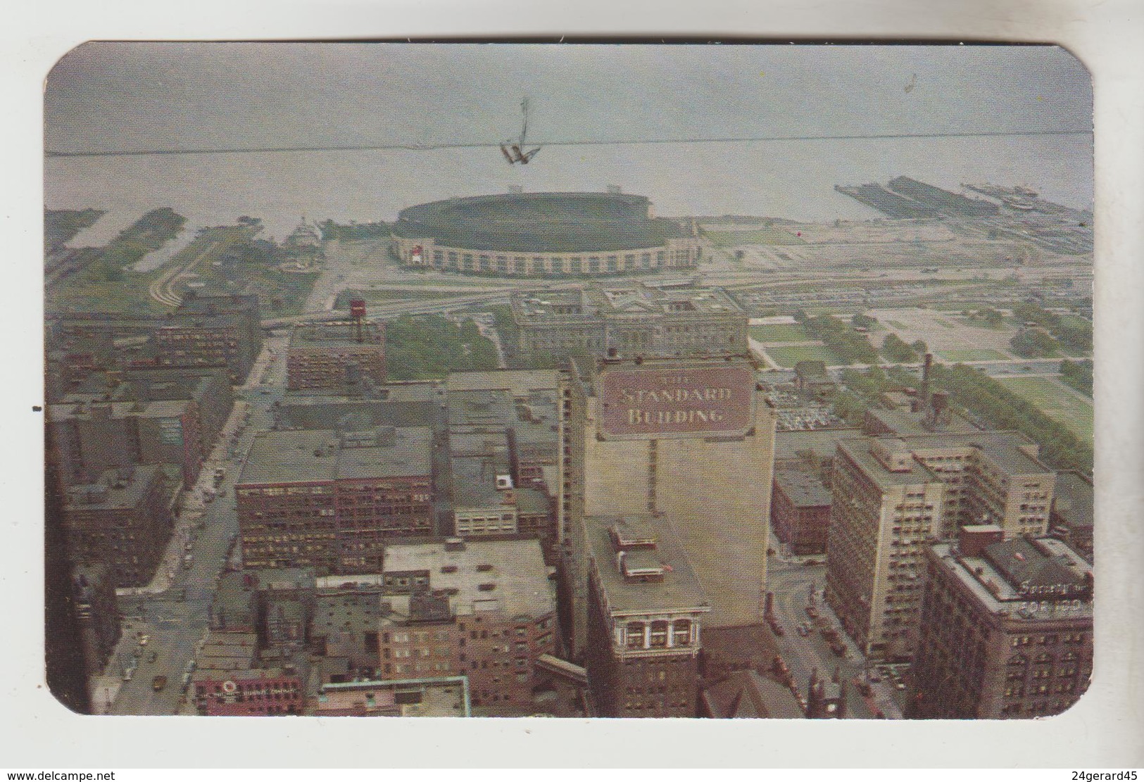 3 CPSM CLEVELAND (Ohio) - Art Museum, Harbour, View FromTerminal Tower - Cleveland