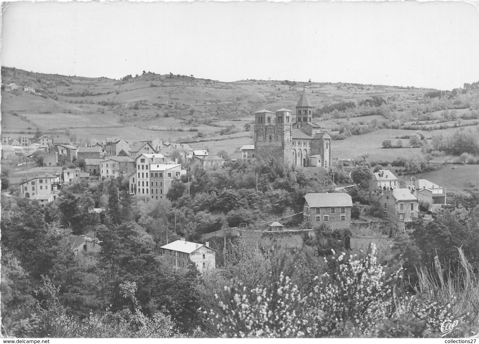 63-SAINT-NECTAIRE-  VUE GENERALE - Saint Nectaire