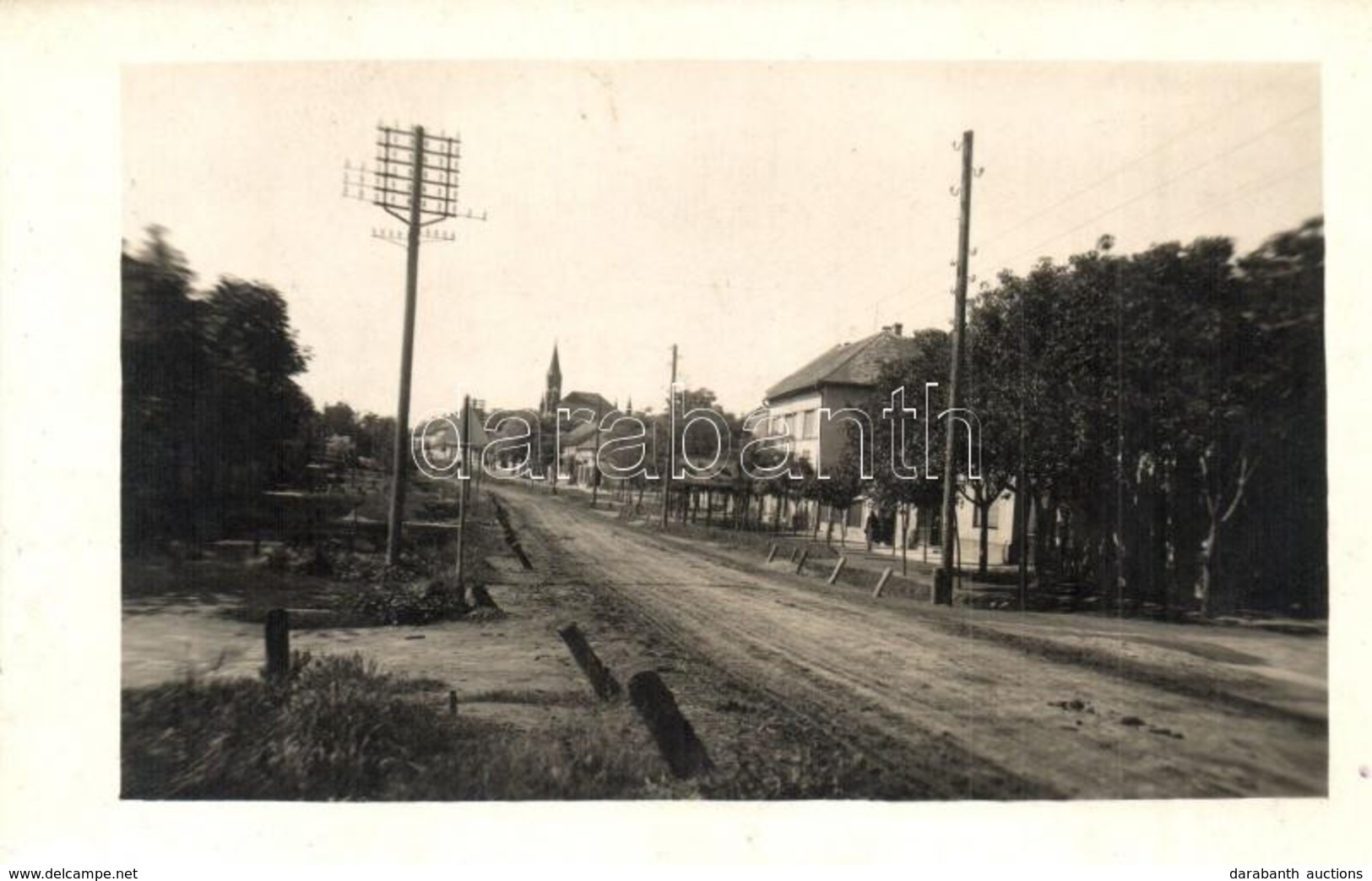 T2 1941 Bajmok, Bajmak, Nagelsdorf; Utcakép Villanyoszloppal / Street View With Pylon. Photo - Ohne Zuordnung