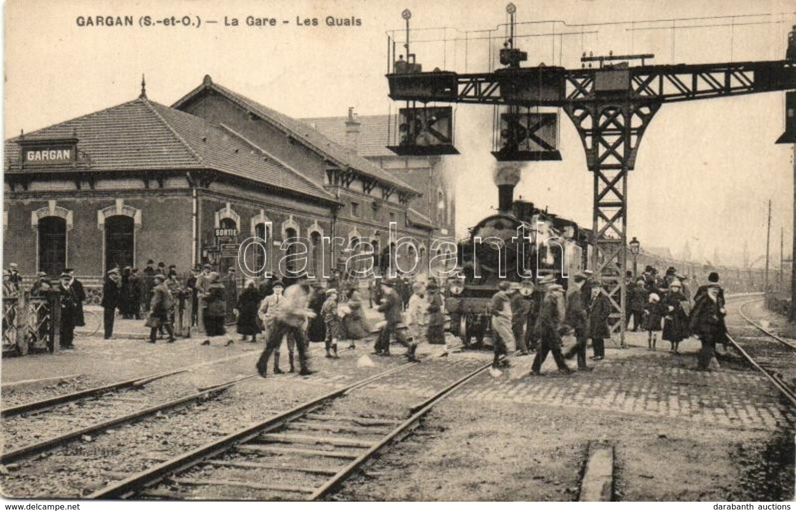 * T2 Gargan (Paris), La Gare, Les Quals / Railway Station With Locomotive - Non Classificati