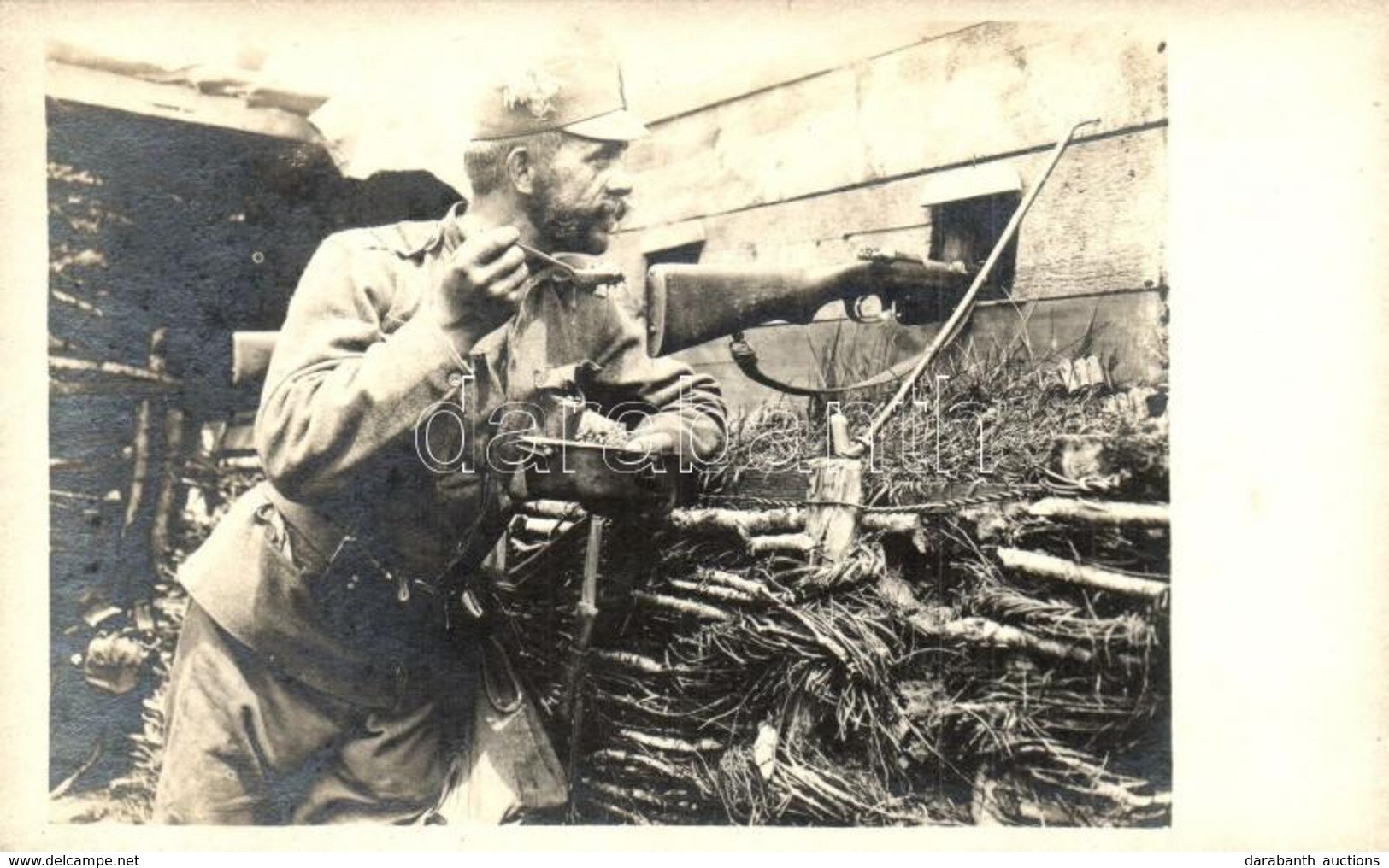 ** T1 Els? Világháborús Osztrák-magyar Mesterlövész Katona Ebédel A Lövészárokban / WWI K.u.k. Military Sharpshooter Hav - Non Classificati