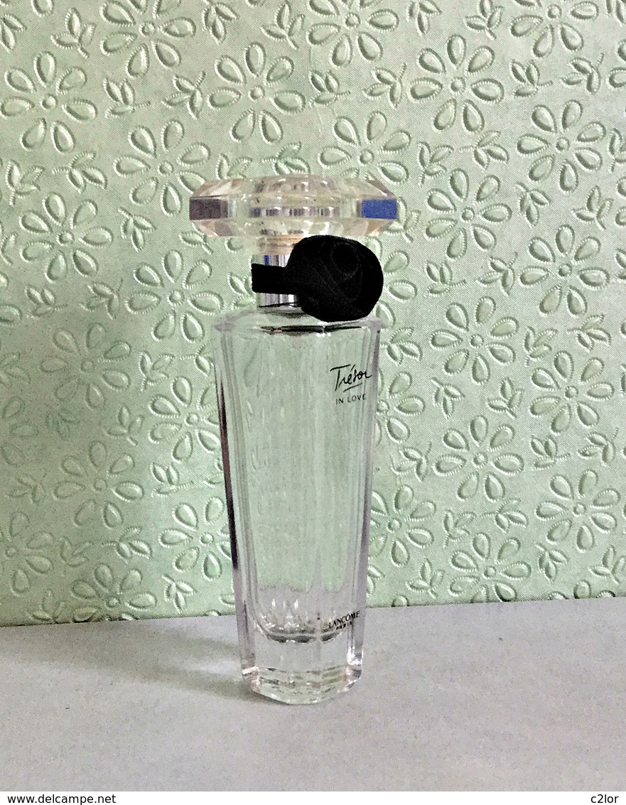 Flacon  "TRESOR IN LOVE "de LANCOME  Eau De Parfum 30 Ml VIDE - Bottles (empty)