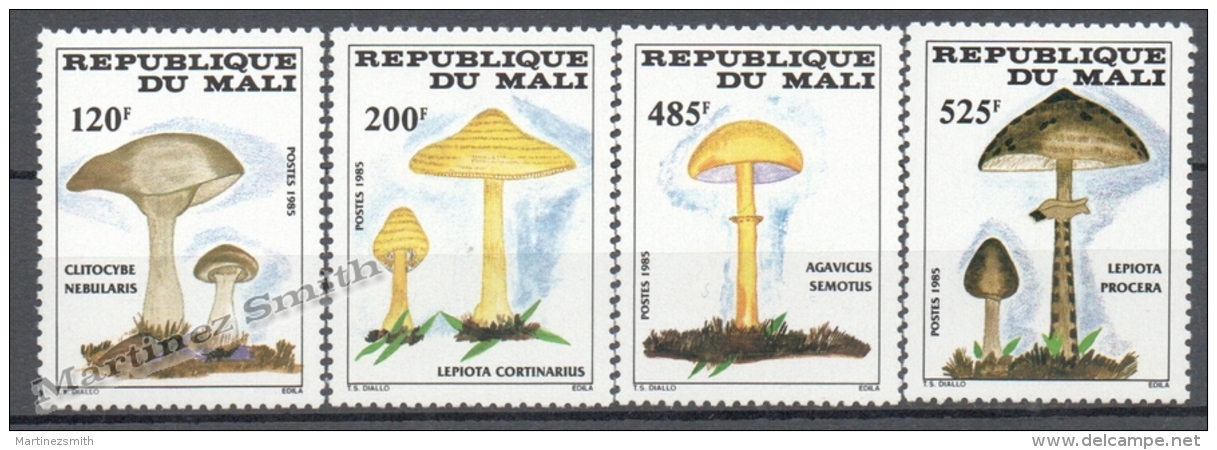 Mali 1985 Yvert 515-18, Mushrooms - MNH - Malawi (1964-...)