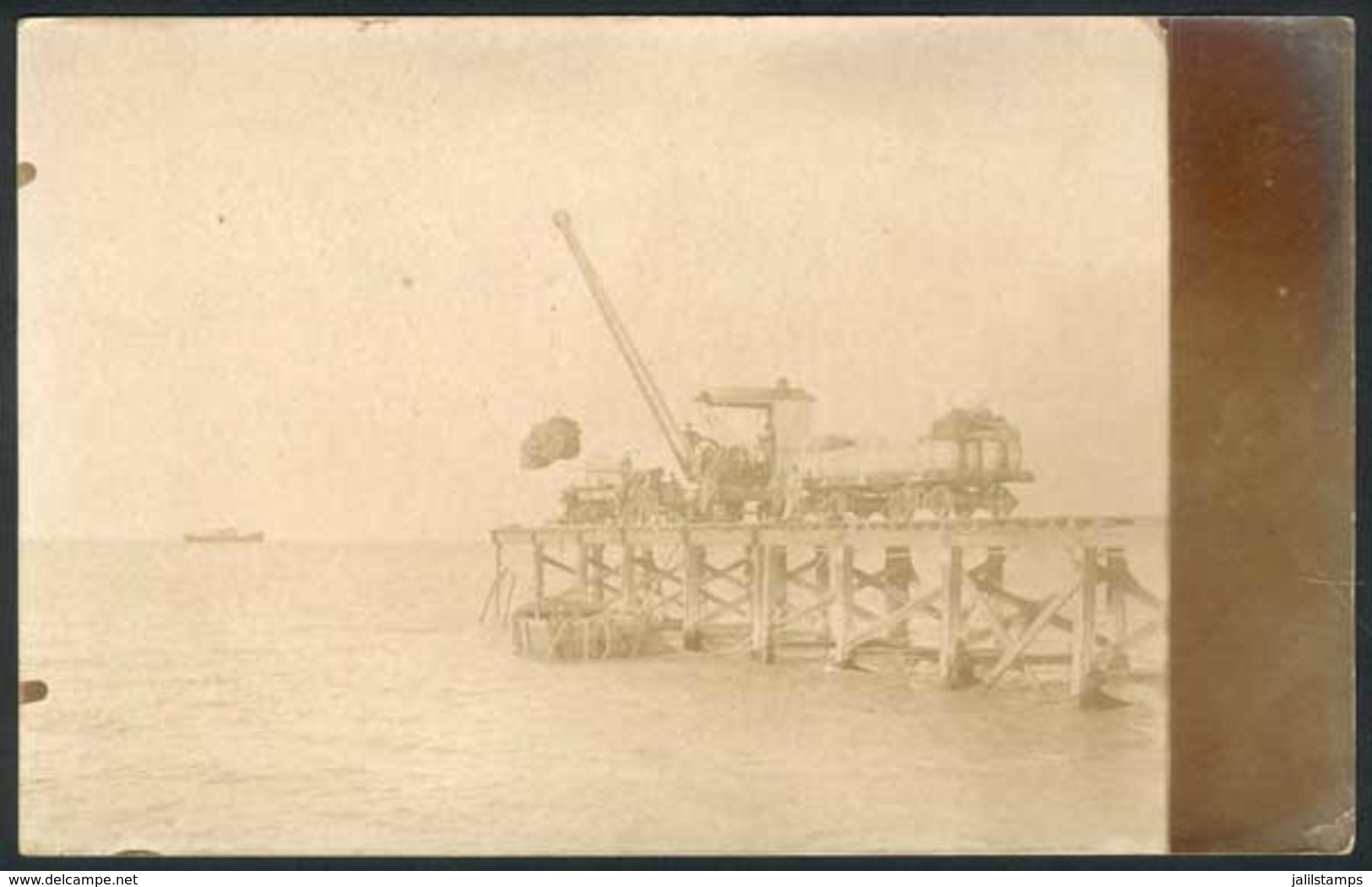 301 ARGENTINA: COMODORO RIVADAVIA (Chubut): Unloading From Steamship "Presidente Quintana - Argentine