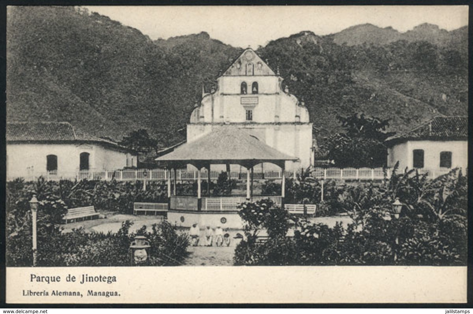 1337 NICARAGUA: JINOTEGA: View Of The Park And Music Kiosk, Ed. Libreria Alemana, VF Quali - Nicaragua