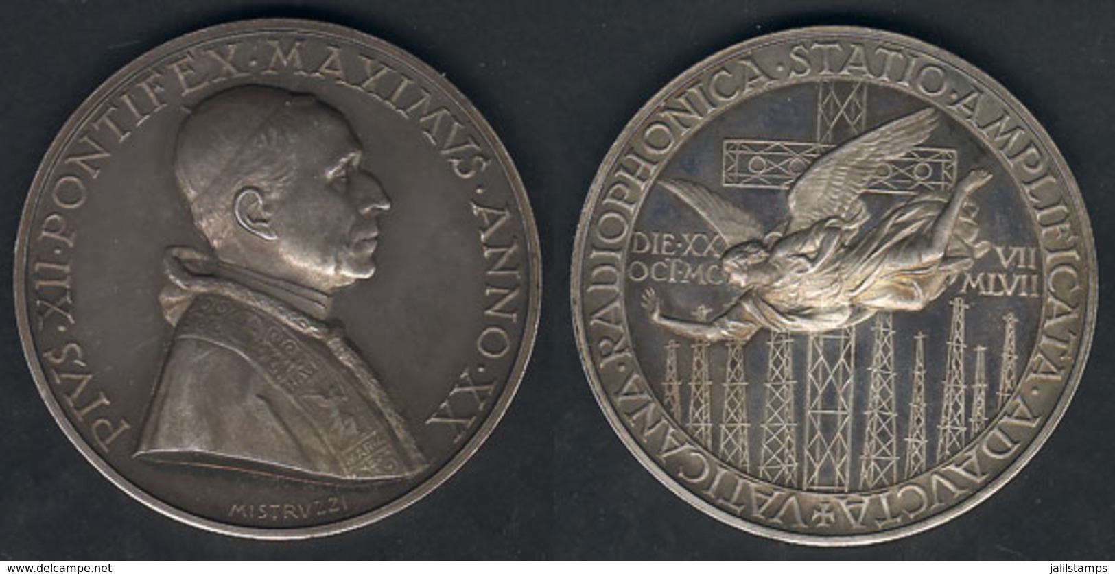 1657 VATICAN: Pope Pius XII, Commemorative Medal "Iustiti Ae Uindex Caritatis Altor Popui - Autres & Non Classés