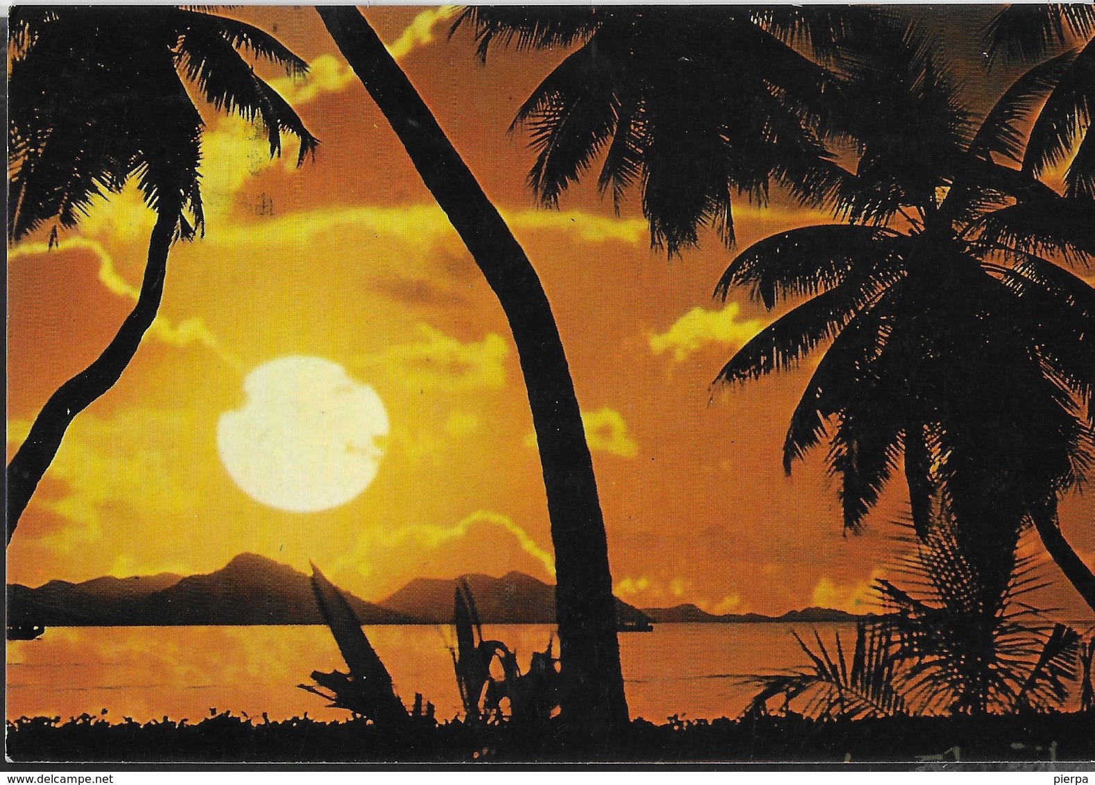 TRAMONTO SULLE SEYCELLES  - VIAGGIATA 1981 FRANCOBOLLO ASPORTATO - Seychelles