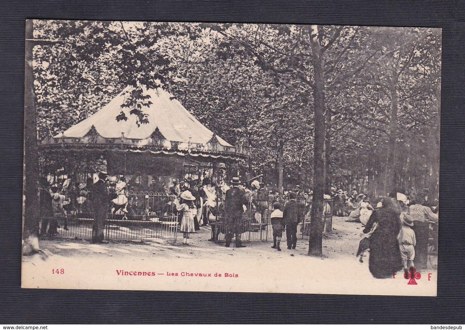 Vente Immediate Vincennes - Saint Mande - Les Chevaux De Bois (animée Manege Forain Fleury Freres 148) - Vincennes