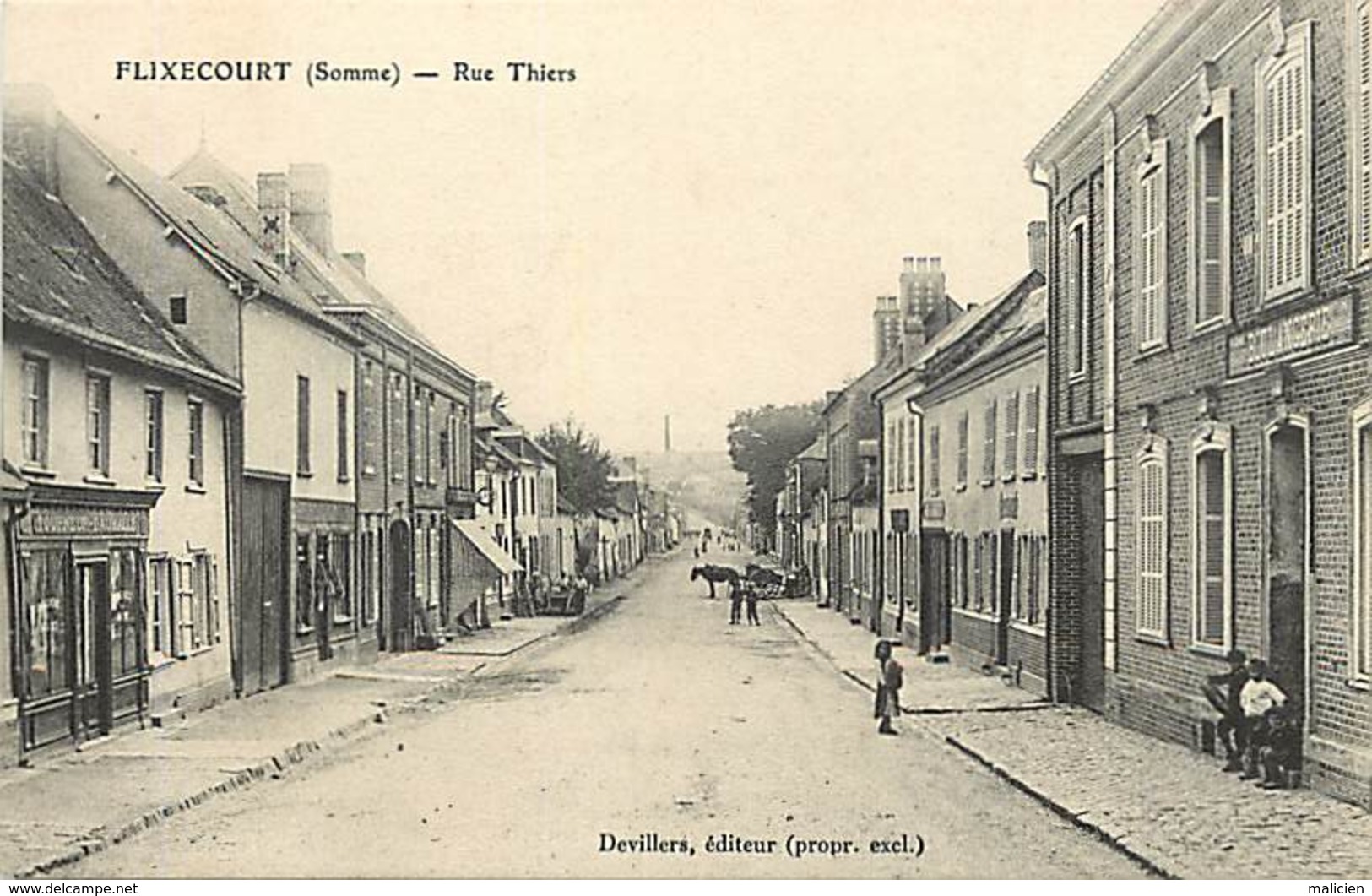 - Somme -ref-C102- Flixecourt - Rue Thiers - Boulangerie - Magasin Tourneur Daumalle - Magasins -  Carte Bon Etat - - Flixecourt