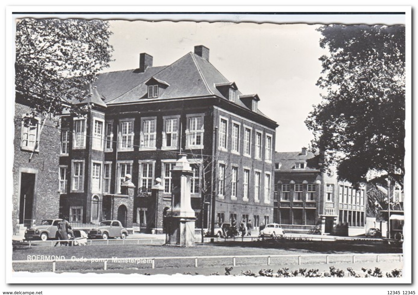 Roermond, Oude Pomp Munsterplein - Roermond