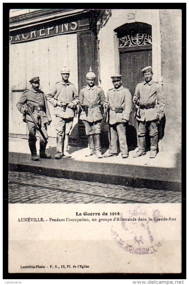 54-Lunéville, Pendant L'occupation, Un Groupe D'allemands Dans La Grande Rue - Luneville