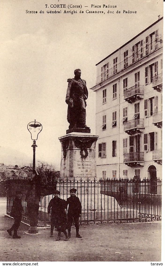 CORSE - CORTE - Gamins Jouant Au Pied De La Statue Du Duc De Padoue - E. Breteau - 1915 - Corte