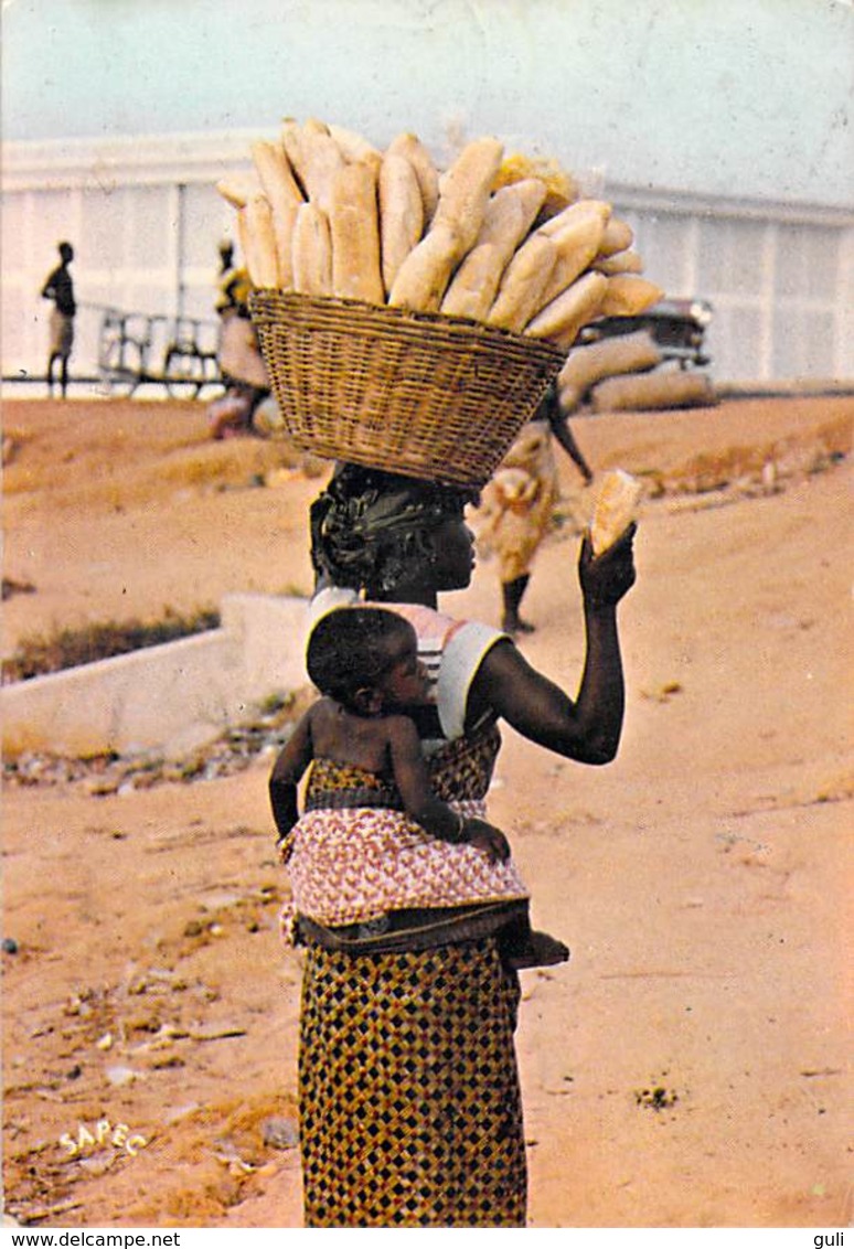 Afrique > BENIN Porteuse De Pains (bébé Enfant)  (S.A.P.E.C  Photo Hazoume 80/267) *  PRIX FIXE - Benin